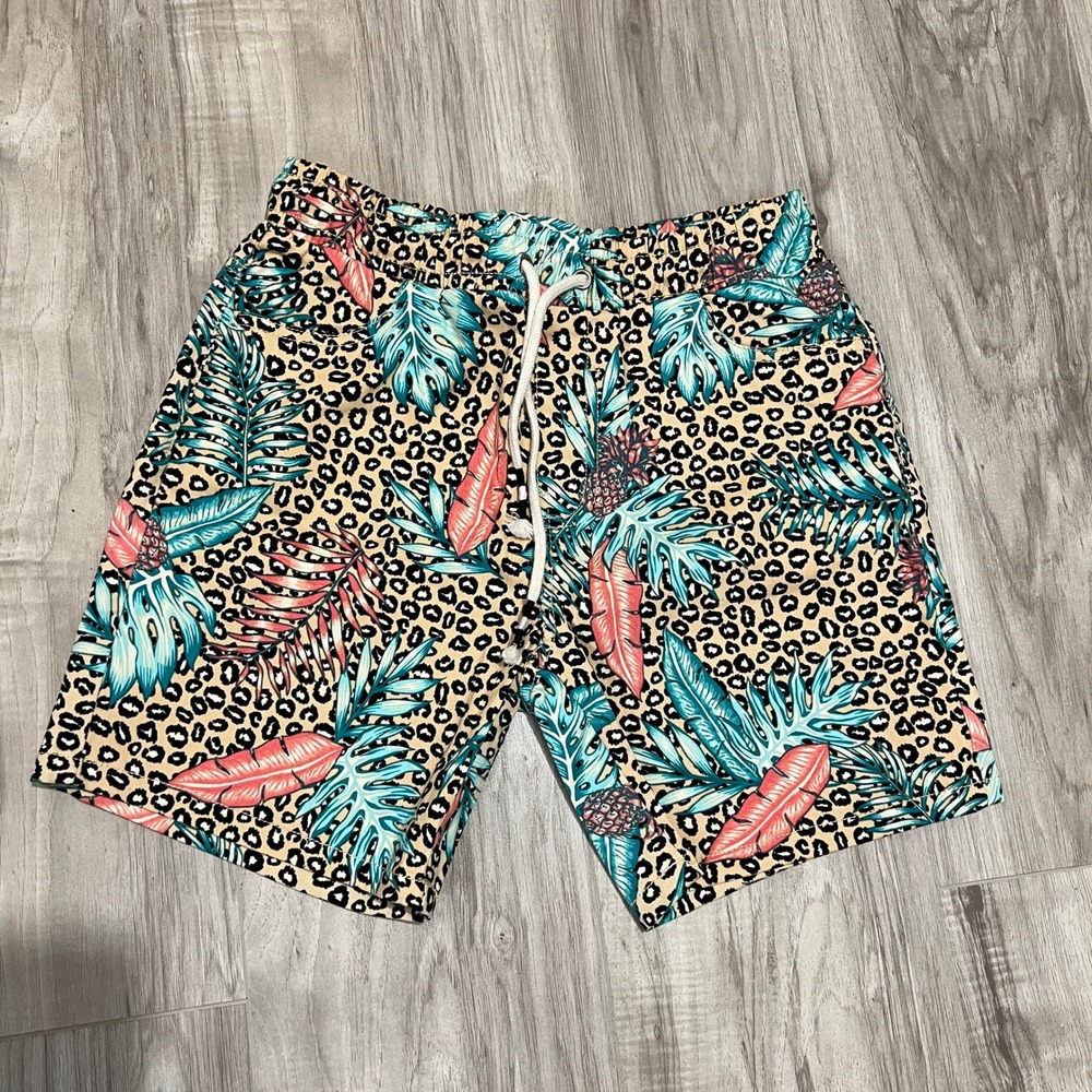 Raw Yarn Industries Men's Small Leopard Tropical Print Drawstring Shorts